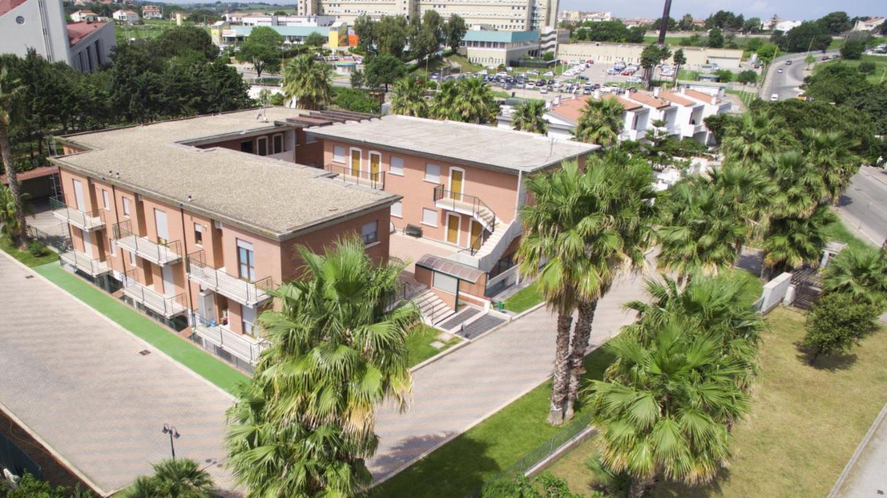 Residence Villaggio Del Sole Térmoli Exterior foto